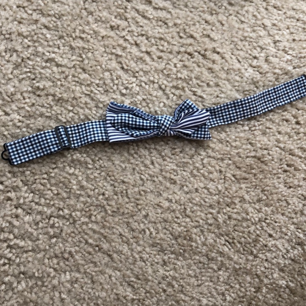 Gucci kids bow tie